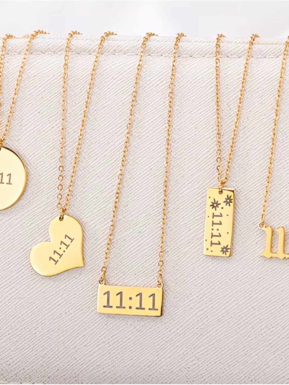 ✨Vintage Angel Lucky Number 11:11 Pendant Necklace Stainless Steel Gold Plated - Picture 2 of 6